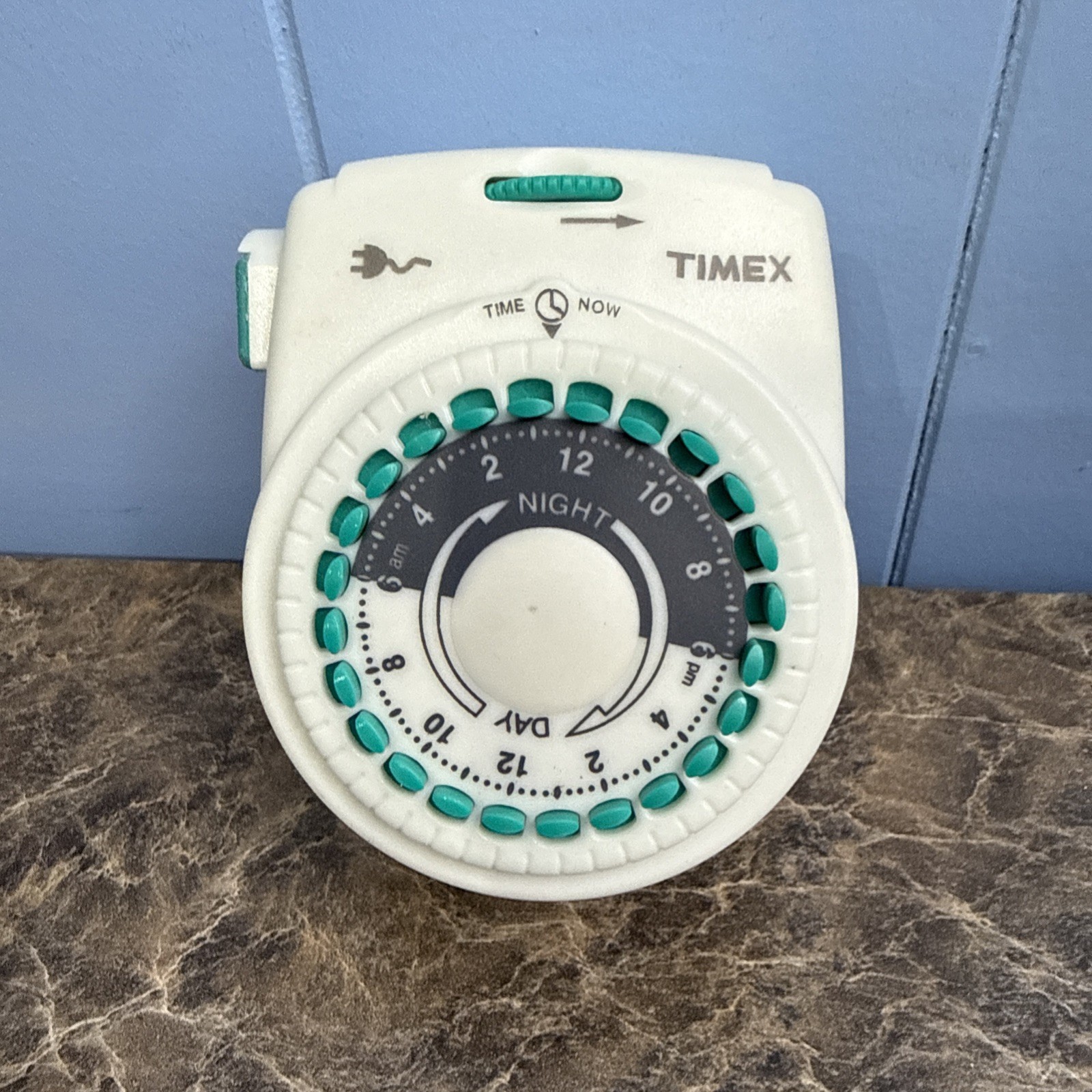 Timex Single Setting Wall Plug In Timer - 1875 Watt Capacity