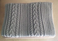 HAND KNITTED CABLED PATTERN BABY GREY SOFT BABY GIRL BLANKET CRIB PRAM BRAND NEW