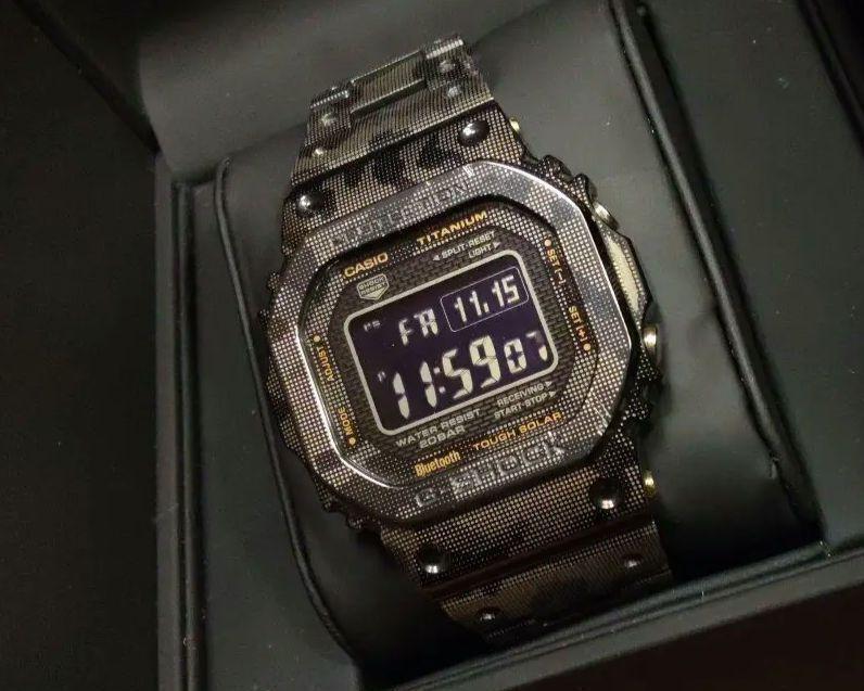 CASIO G-SHOCK ORIGIN GMW-B5000TCM-1JR Camouflage Titanium CASIO G-SHOCK ORIGIN GMW-B5000TCM-1JR Camouflage Titanium