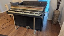 Rhodes Mark II Seventy three Suitcase Piano