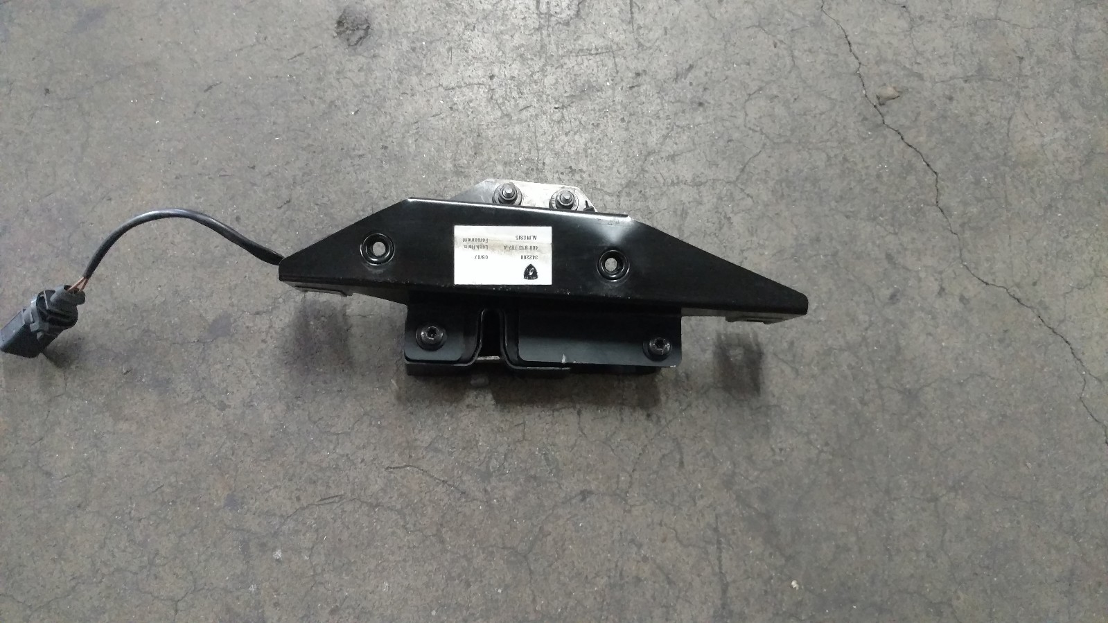 LAMBORGHINI GALLARDO LP560 LP570 REAR TRUNK LOCK REINFORCEMENT OEM 400813787A