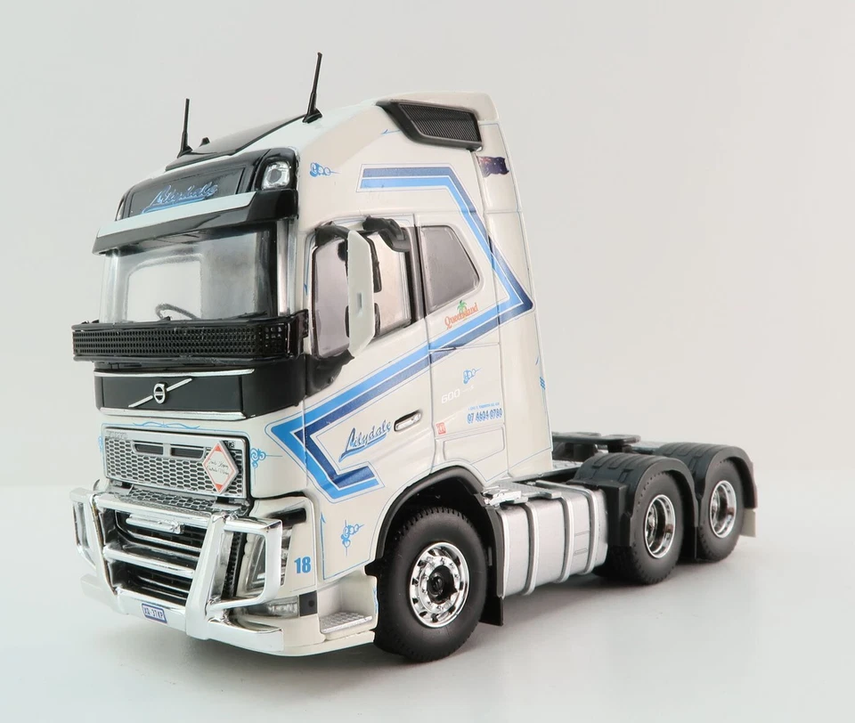 Tekno 82969 - Volvo FH04 Globetrotter XL 6x4 RHD Truck - Lilydale - Scale 1:50 - Image 3 of 4