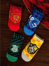Image of 4 Pairs Ladies Harry Potter Hogwarts House ShoeLiners Socks Christmas Gift