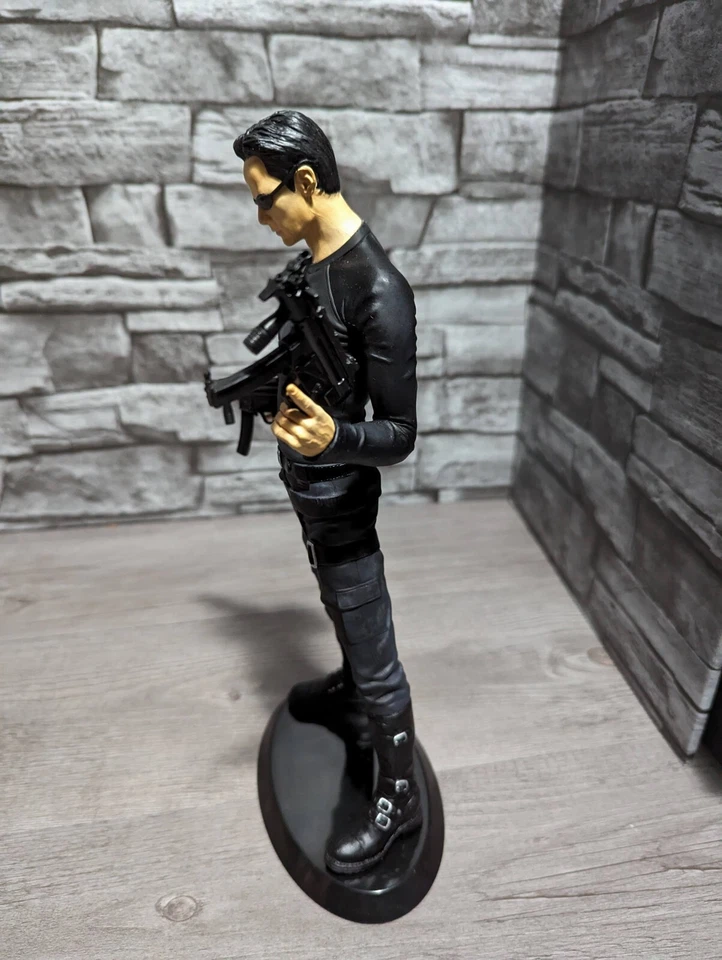 Matrix Neo 1/6 12" Scale Vinyl Statue Movie Figure Kotobukiya ArtFX Reloaded - Image 4 of 4
