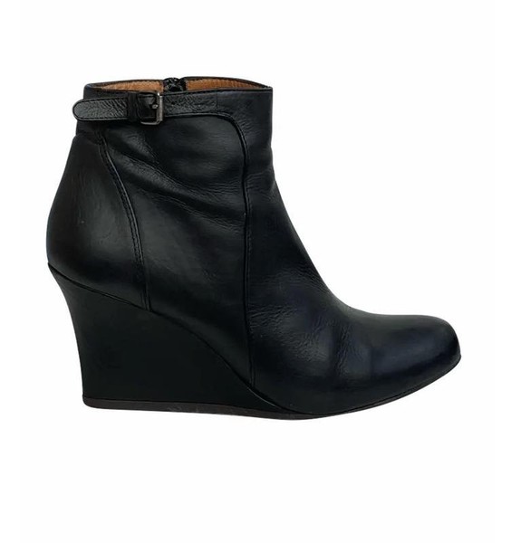 Women Lanvin Boots Black 37