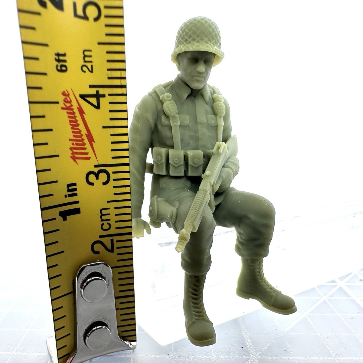 World War 2 American SITTING Toy Soldier THOMPSON Military Resin 1