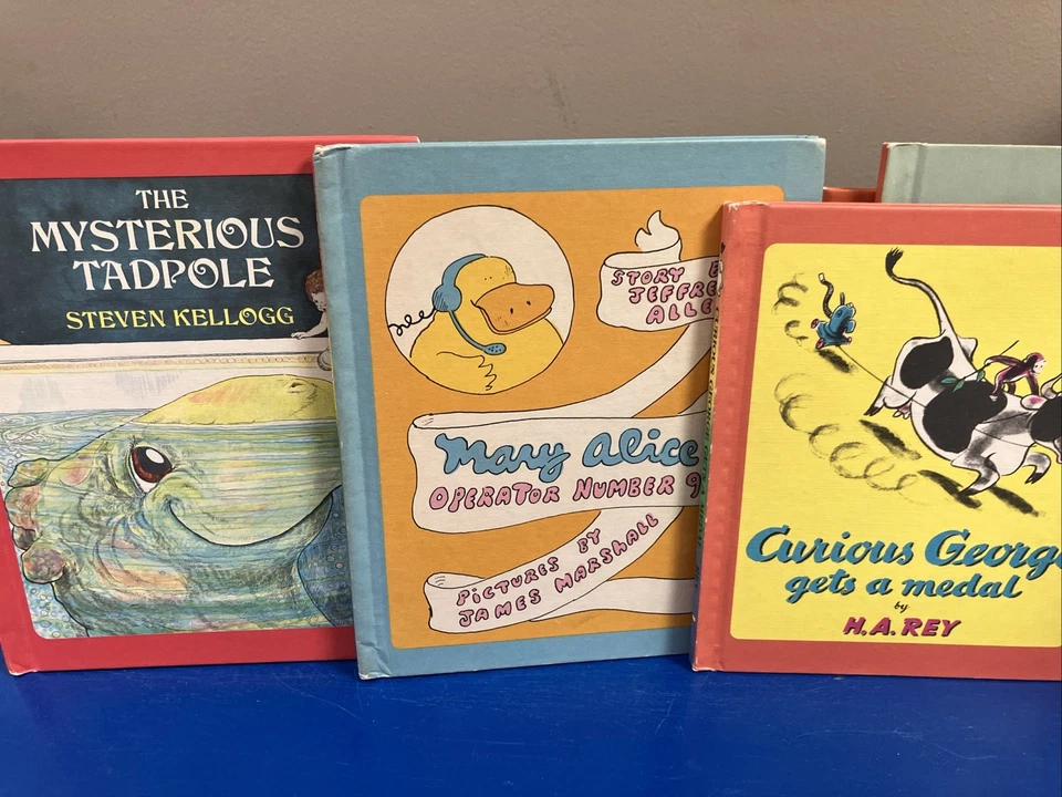 Vintage 1970s Children's Choice Book Club Curious George (Lot of 11 HCs) - Image 4 of 4