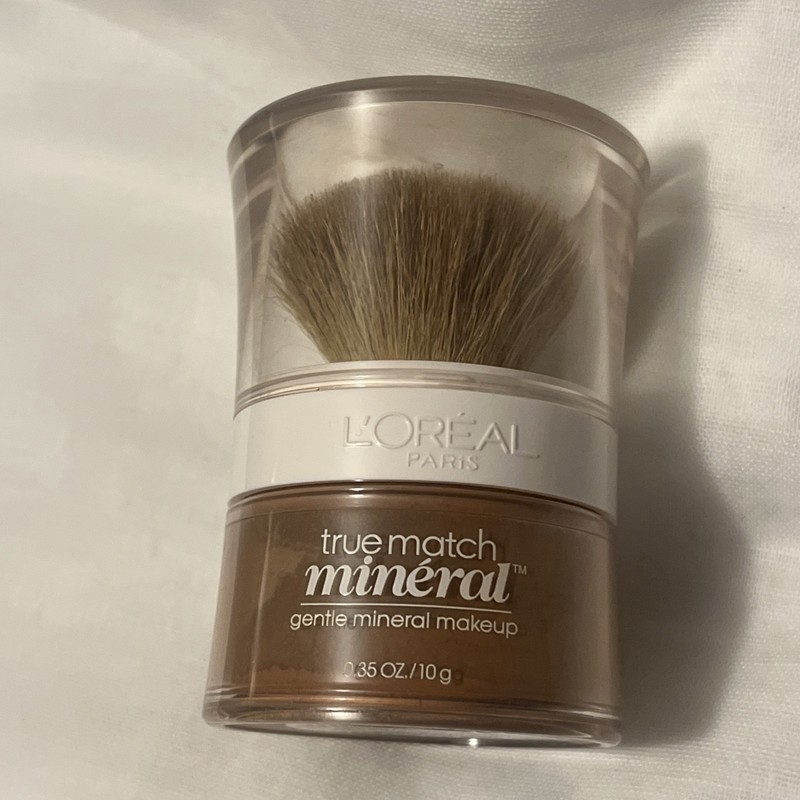 NEW UNSEALED L'OREAL NUT BROWN 50R604/C7 True Match Mineral Powder Foundation