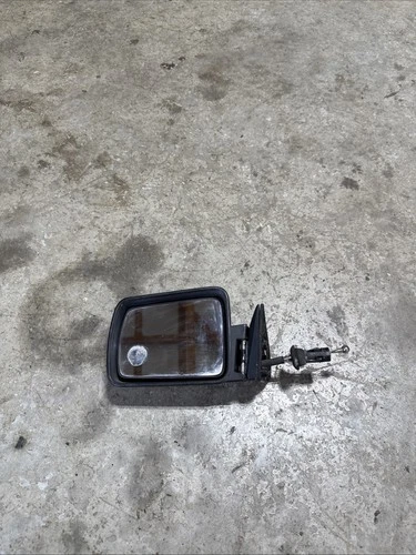 Jeep Cherokee XJ 84-96 Driver Side Mirror (GA10)
