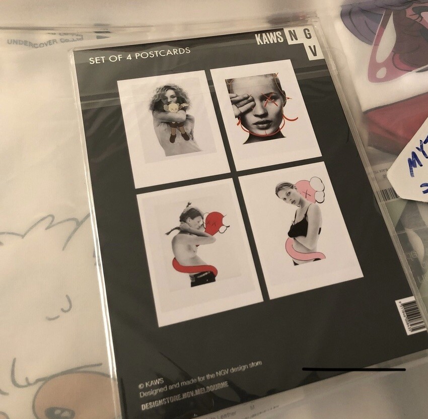 kaws ngv 限定　ポスター KAWS x NGV Postcard Acrylic on DKNY Advertisement Mini