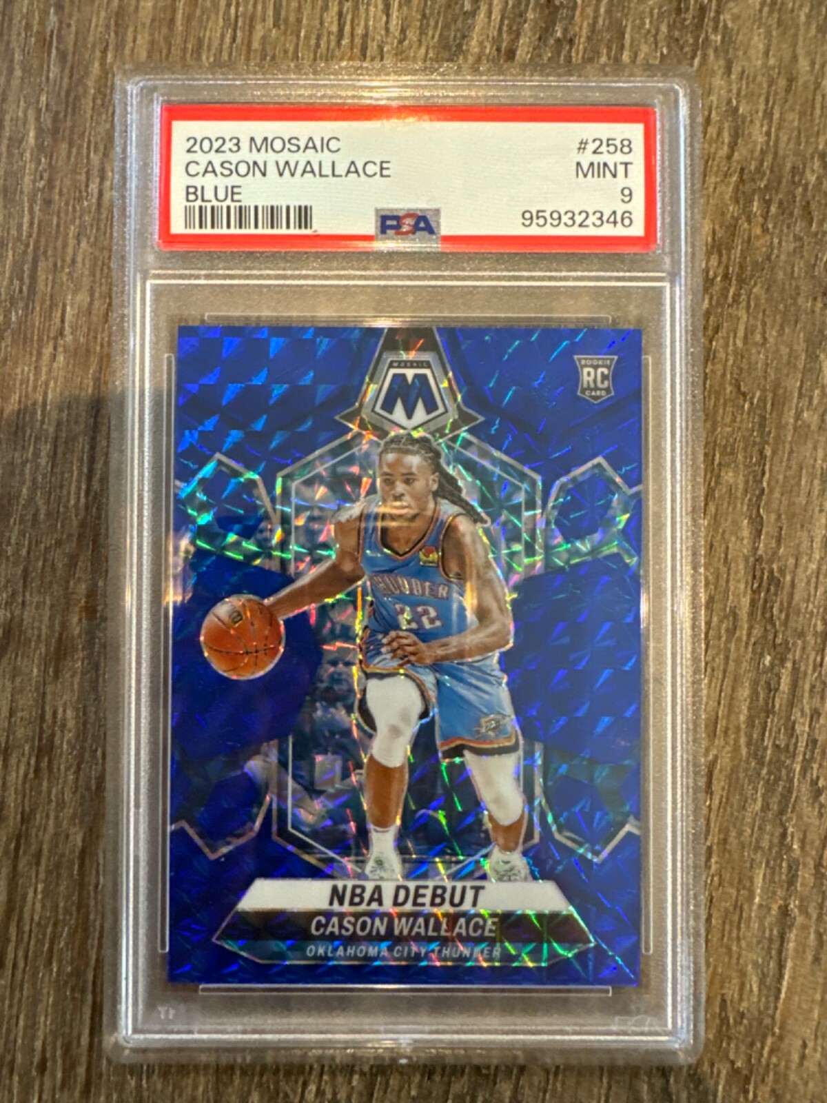2023-24 Panini Mosaic #218 CASON WALLACE BLUE MOSAIC 088/199 RC psa 9
