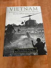 VIETNAM: A Complete Photographic History 2000+, Photos Michael Maclear, HC