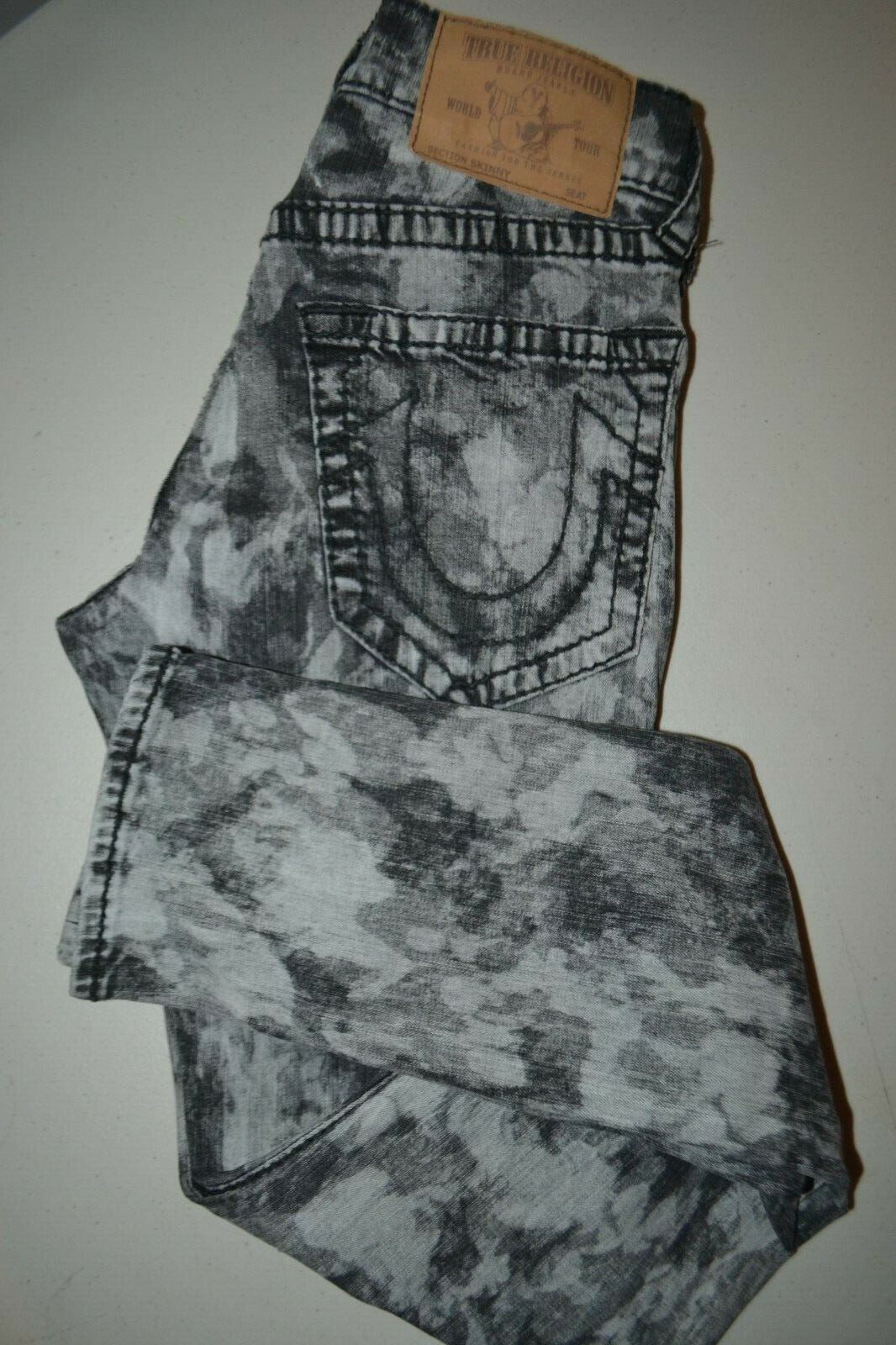 Picture 1 of 12