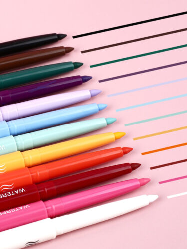 Makeuvré Von Bleistift Mit Farbenfrohen Flüssigen Eyeliner. : - Bild 11 von 24