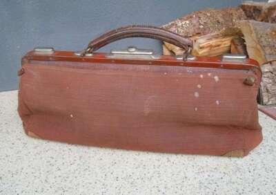 Antike Arzttasche Hebammentasche Leder mit Stoffüberzug sehr