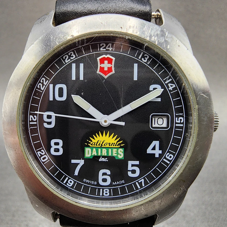 Victorinox Swiss Army Field Watch Men 38mm Black Dial Silver Tone Date PARTS - Image 3 of 4