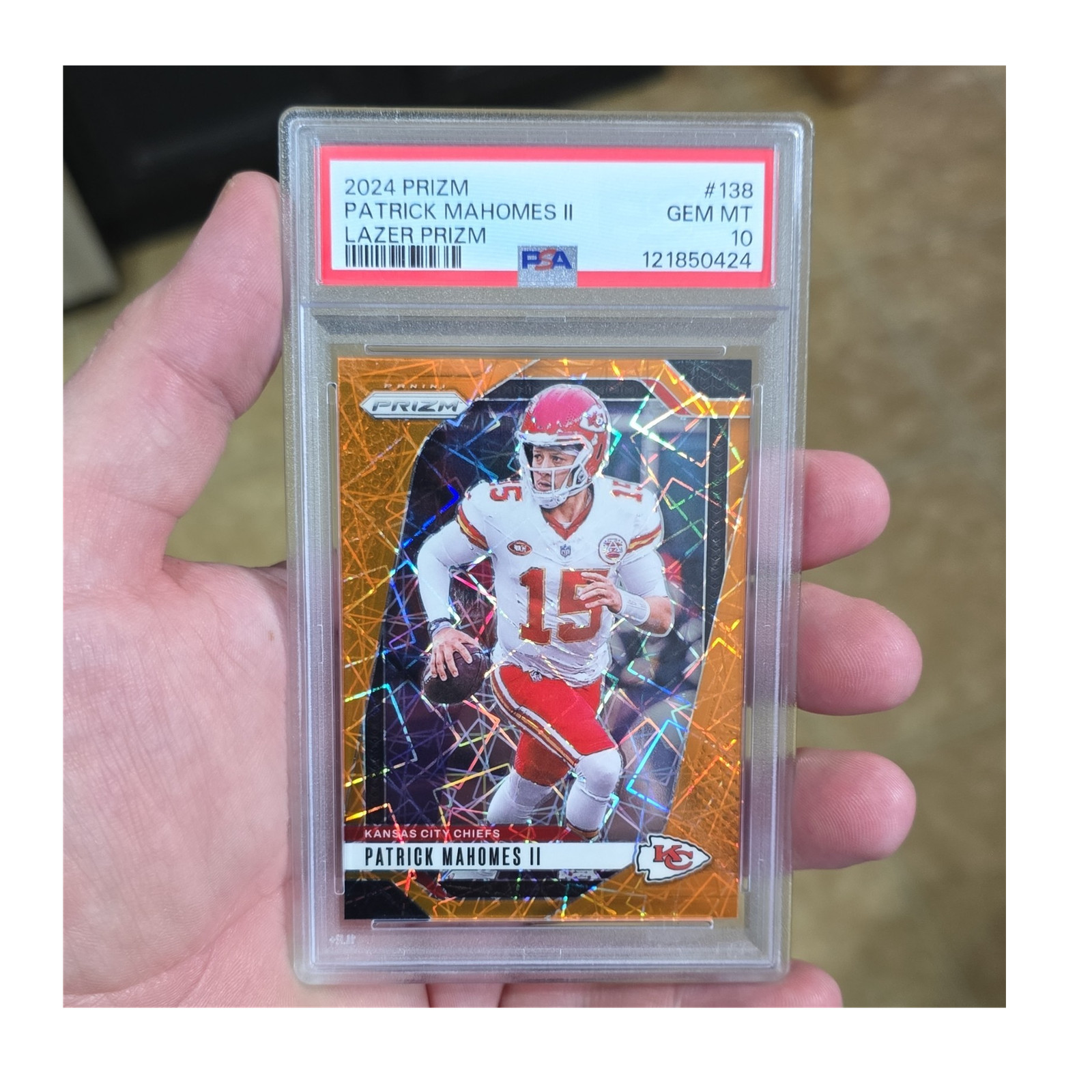 Panini 2024 Prizm Patrick Mahomes II #138 Lazer Prizm PSA 10 Chiefs
