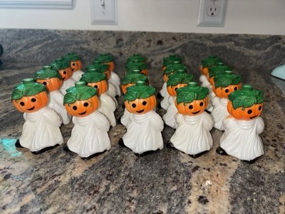 20 Rare Blow Mold Halloween Ghost String Light Covers Pumpkin Ghost 3  RARE 1992