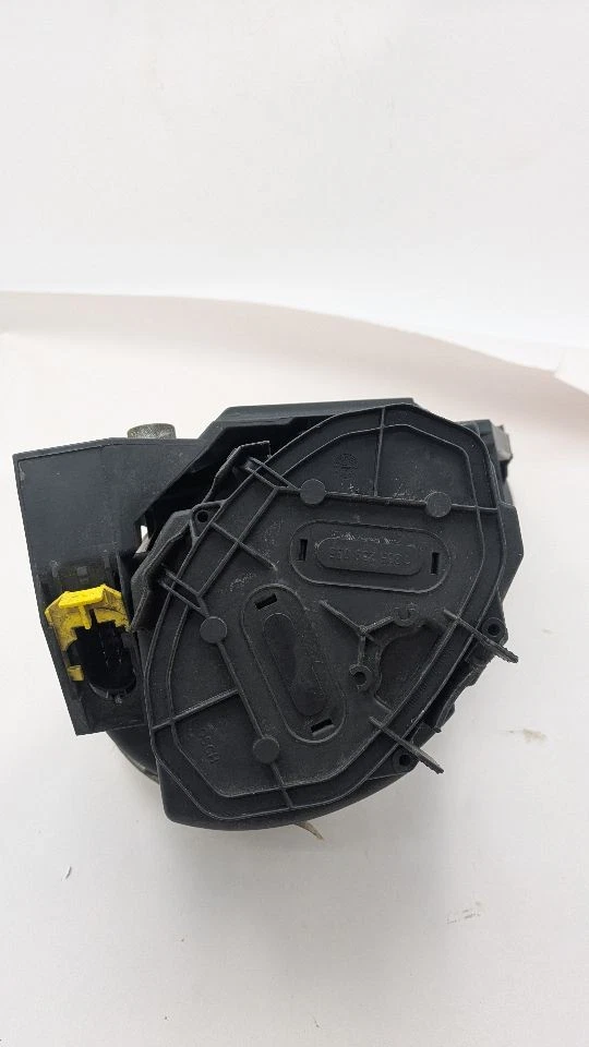 Used Right Headlight Assembly fits: 2002 Porsche BOXSTER w/o Litronic Right Grad - Image 3 of 4