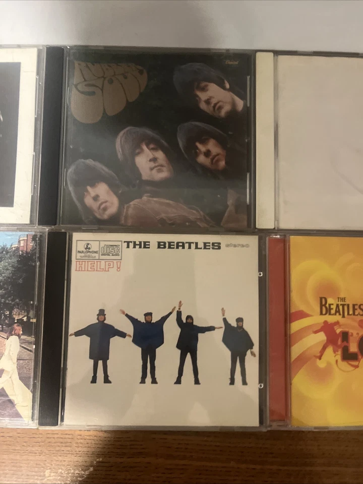 Lot Of 6 Beatles CDs, Abbey Road, Love, Revolver, Help, Rubber Soul, Disc 2. Foto 3 de 4