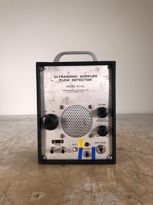 PARKS MEDICAL ULTRASONIC DOPPLER FLOW DETECTOR 811-AL - (POWER TESTED)