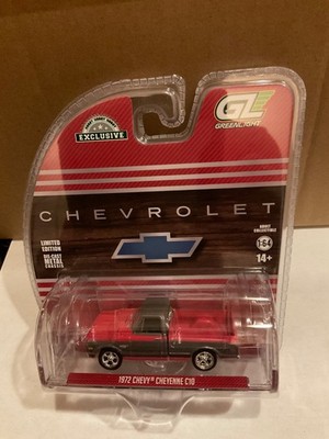 Greenlight Hobby Exclusive 1972  Chevrolet Cheyenne C10 short box   RED