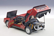 AUTOart Signature 1:18 1985 Lancia Delta S4 Red Diecast Model Car