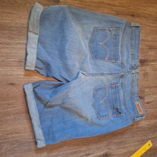 Women  s Levi  s Shorts Mid Length Sz 18 Jorts Denim Beachy Island Resort Travel