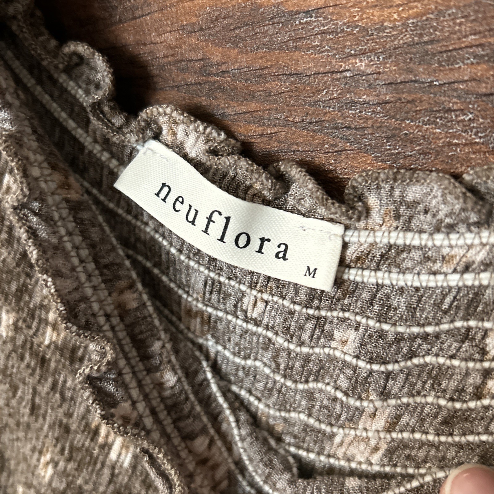 Neuflora Tan Cream Floral Dress Smocking Prairie Cottage Core Sz M Milk Maid