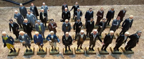 Vintage 1960's Lot of 34 Marx Toys US Presidents Plastic Figures
