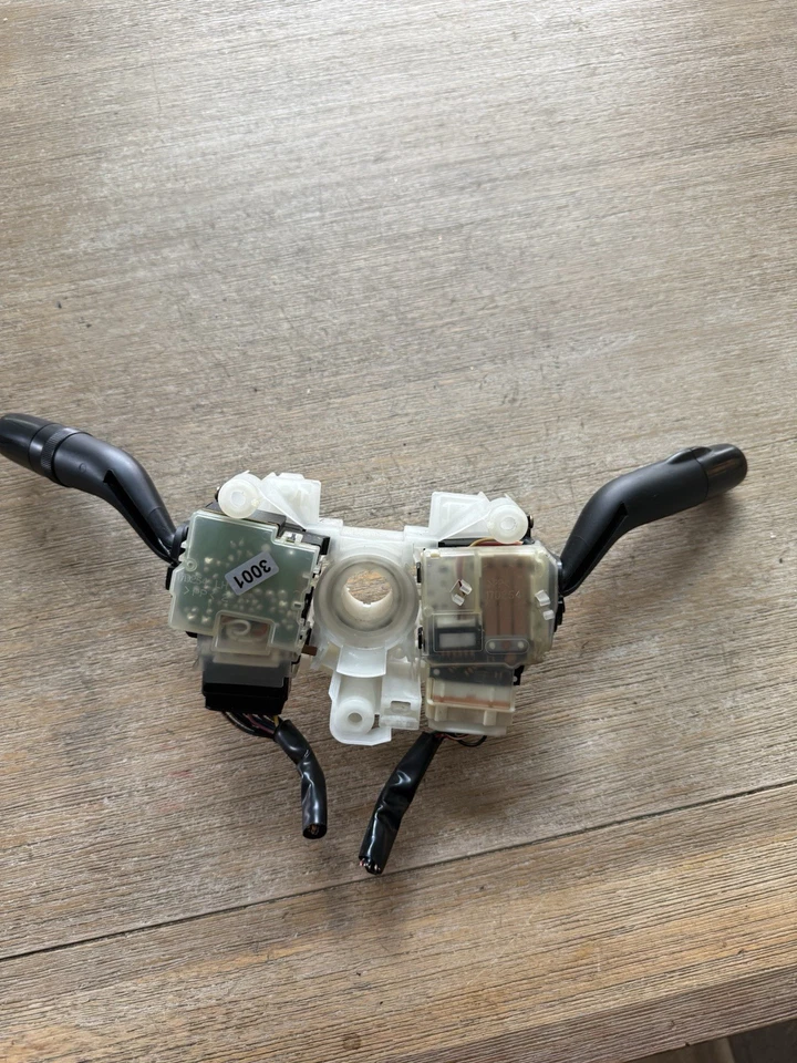 Interruptor combinado de intermitente y limpiaparabrisas Mazda 6 2004-2008 Foto 4 de 4