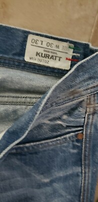 Jeans Droit Regular DIESEL KURATT 0070D Pour Homme Taille W32 L30 - Coton, Couleur Bleu, Occasion Très Bon état