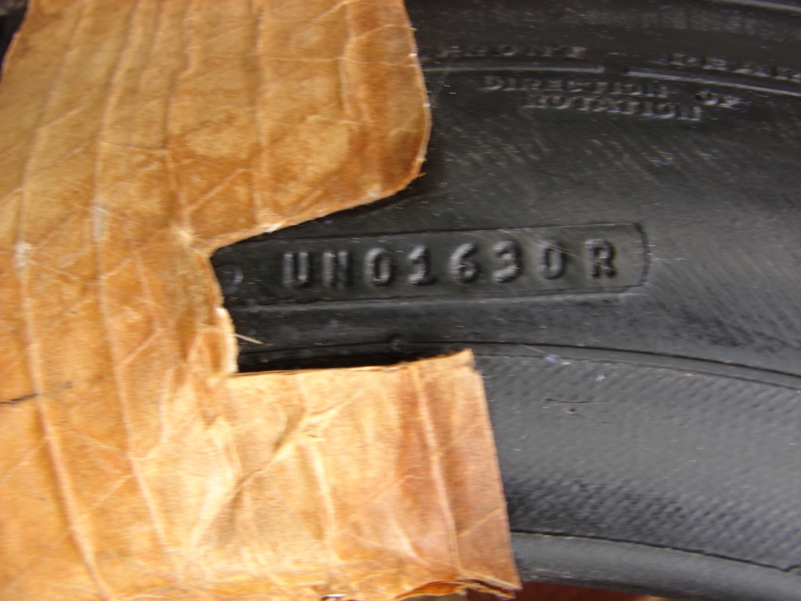 VINTAGE GOODYEAR BLUE STREAK SPORTS CAR SPECIAL 5.50/9.20-14 TIRE FERRARI ALFA