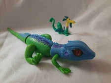 Zuru Robo Alive Lurking Lizard Blue GreenRobotic Toy Pets Battery Operated WORKS