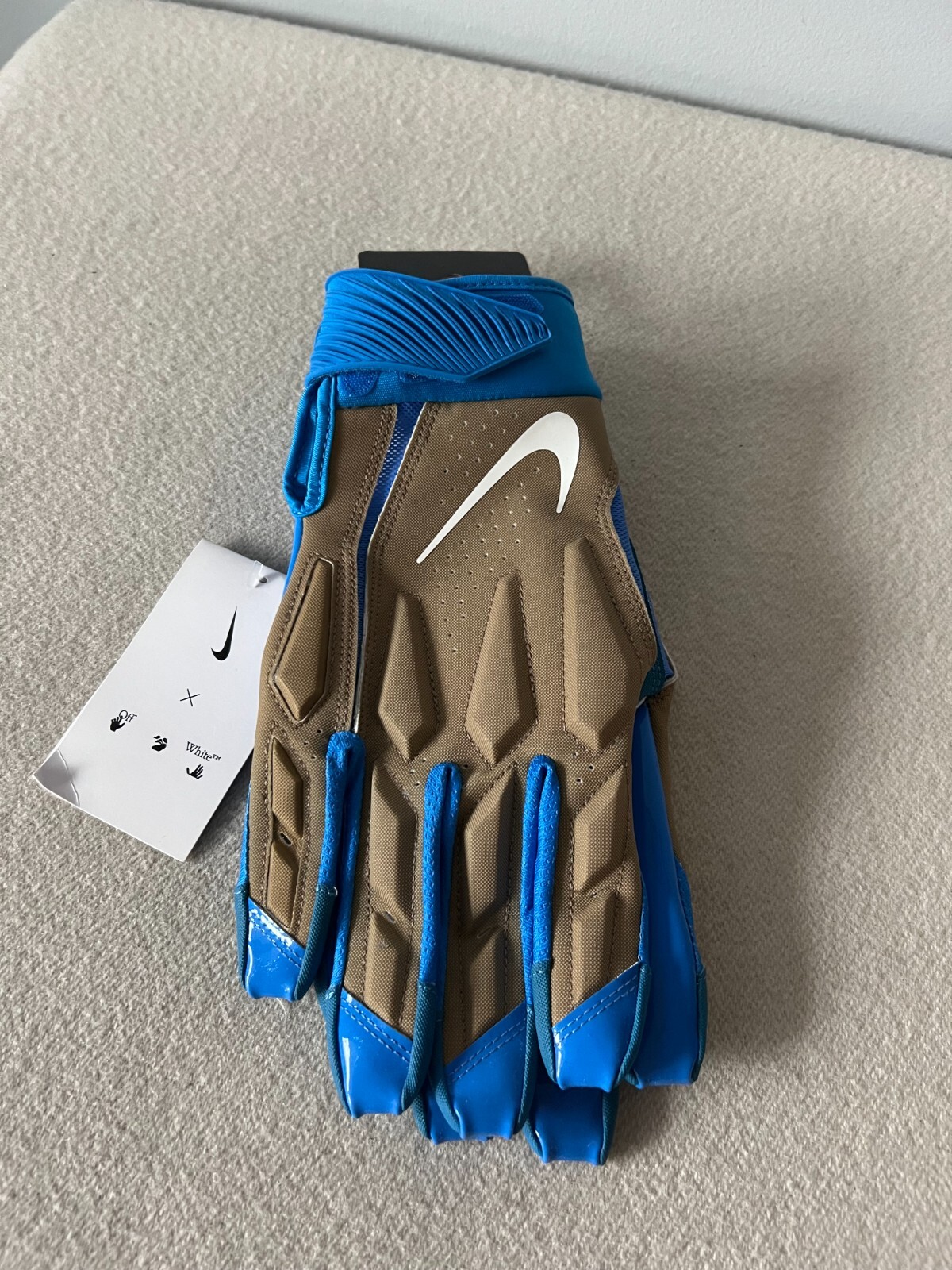 OFF WHITE X NIKE Guanti da calcio Off White x Nike D Tack Taglia XL Blu marrone chiaro NUOVI