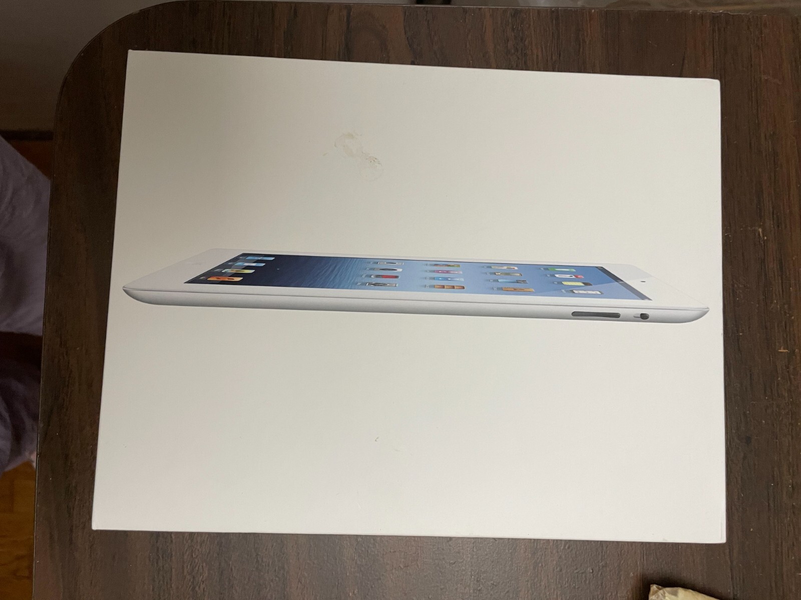 iPad Wi-Fi Cellular 32gb white-Verizon Empty box MD364LL/A-image