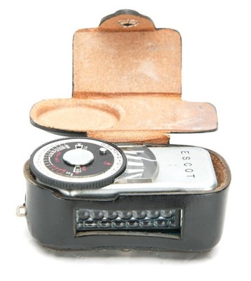 Vintage On Camera Leica Style Exposure Ambient Light Meter ESCOT. Japan. Works.