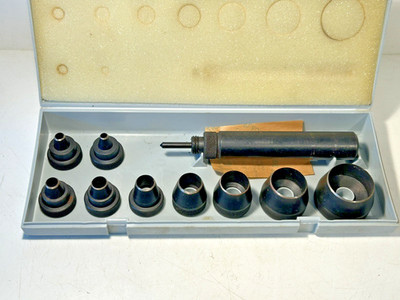 HOCHWERTIGES 9-teiliges Wad Stanzset für Leder / Dichtung mit Box