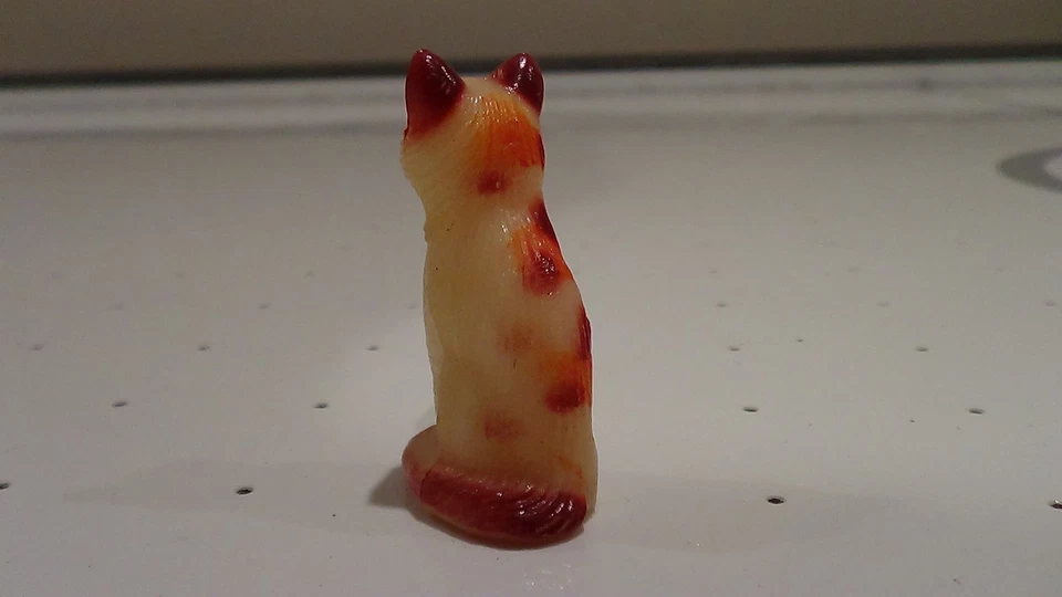 1960's NYLINT Ford Farm Set original cat accessory Hong Kong - Image 3 of 4