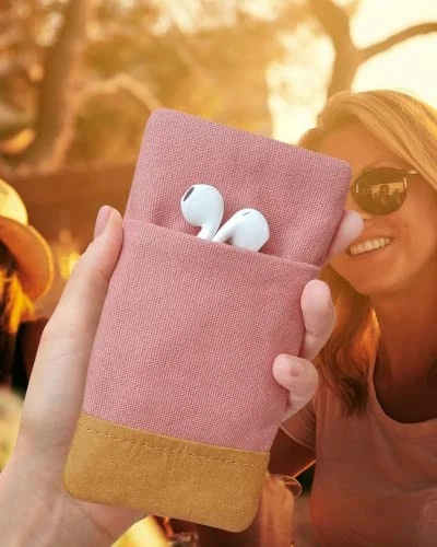 Moin Padded Cotton Phone Sleeve with Rubber Closure - Handmade Case for iPhone - Picture 5 of 8
