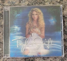 2007 Deluxe Limited Edition Taylor Swift Self Titled Debut CD + DVD W/Lenticular