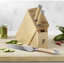 Shun Hikari Knives, Set of 4. Brand New In Box!