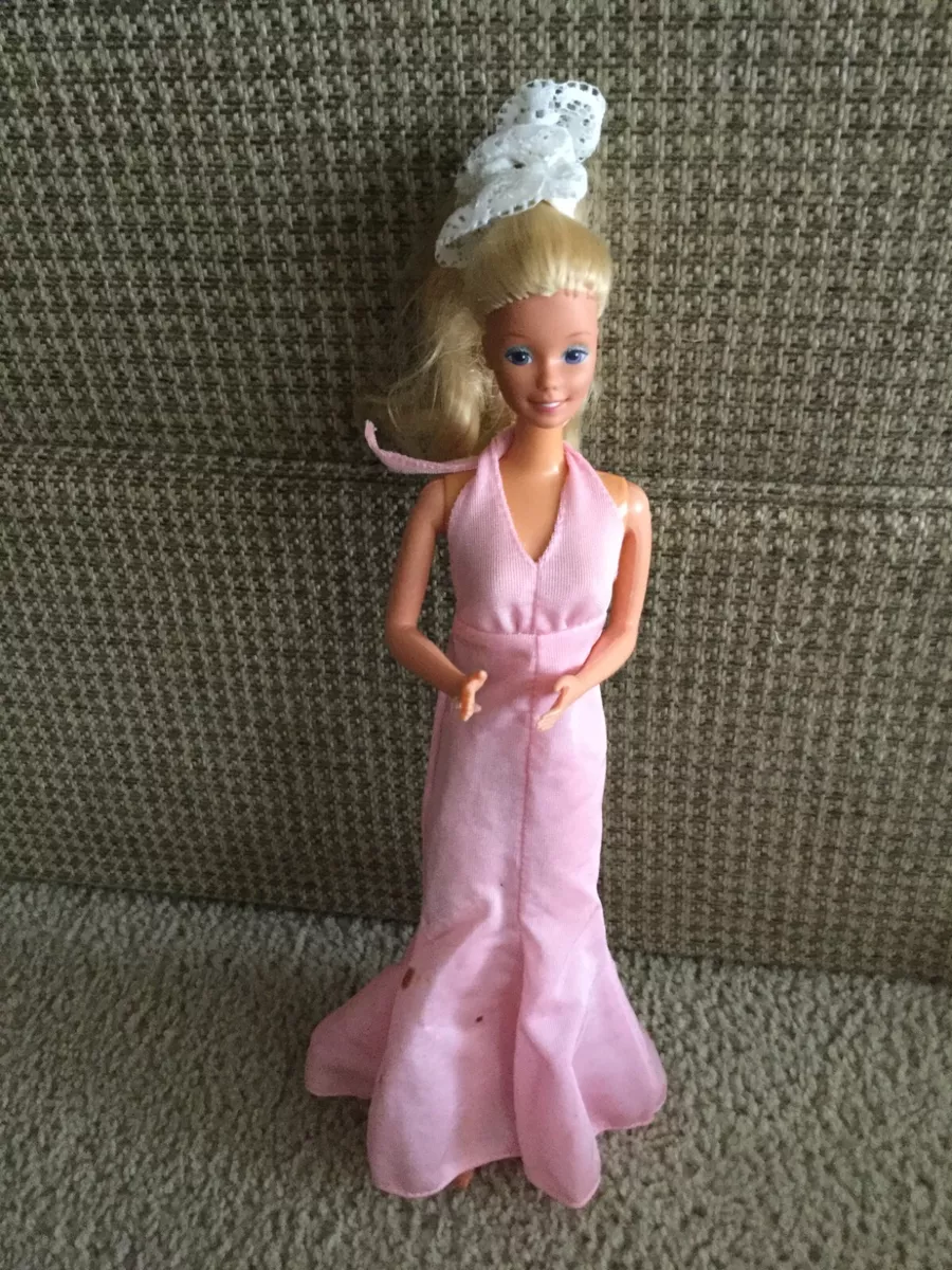 Barbie doll best sale maxi dress