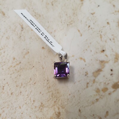 Afrikanischer Amethyst Solitär Sterlingsilber Anhänger.