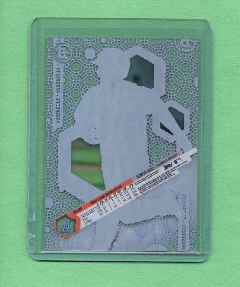 2018 Bowman High Tek Keibert Ruiz RC Purple Rainbow Diffractor Autograph SP /150 - Image 2 of 2