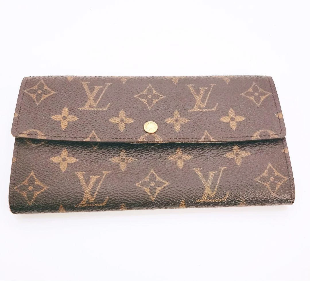 LOUIS VUITTON Wallet Women 221219153