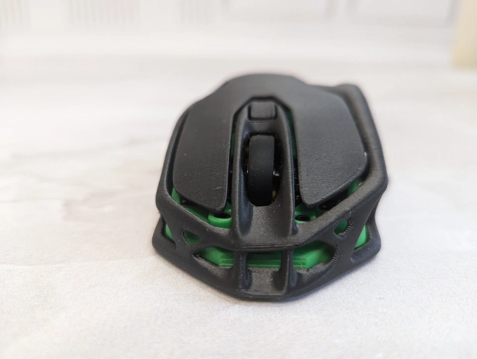 Gaming Mouse 3d Printed Alien Style Wireless  - Image 4 of 4