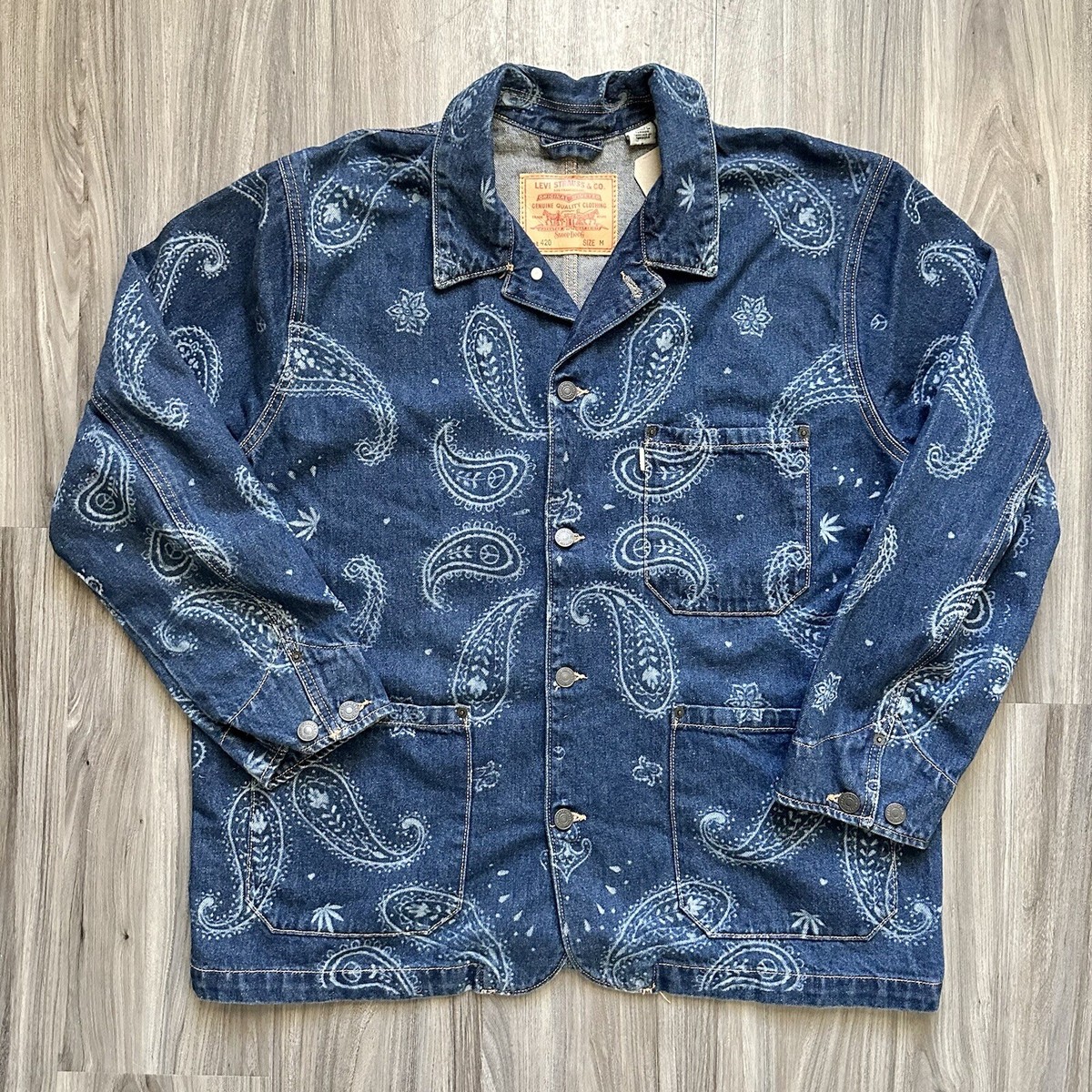 LEVI'S x SNOOP DOGG BLUE PAISLEY/BANDANA 420 DENIM CHORE JACKET SIZE S NWT
