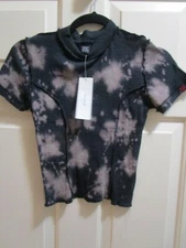 URBAN OUTFITTERS BDG KATIE SEAMED BABY BLACK MULTI TEE T-SHIRT  SIZE MEDIUM  NEW