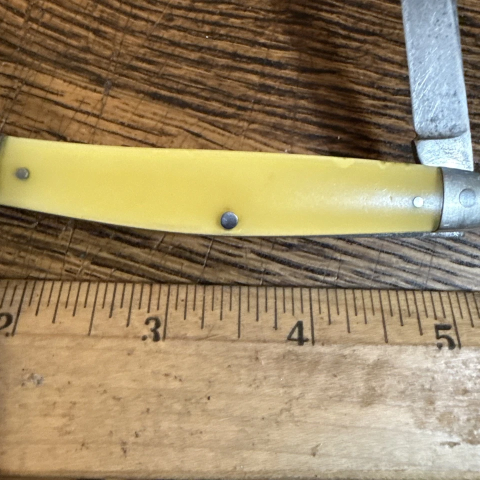 Vintage Western Boulder 3 Blade Pocket Knife yellow Handle Excellent Knife Sharp - Image 4 of 4